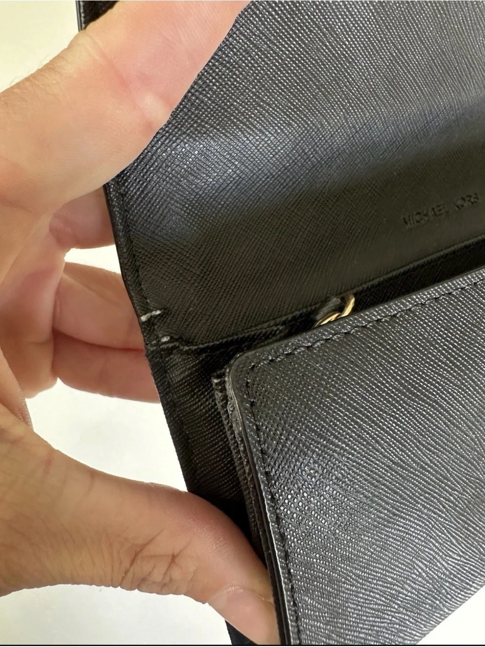 Michael Kors Black Wallet with Gold Logo Plaque - Picture 5 of 6